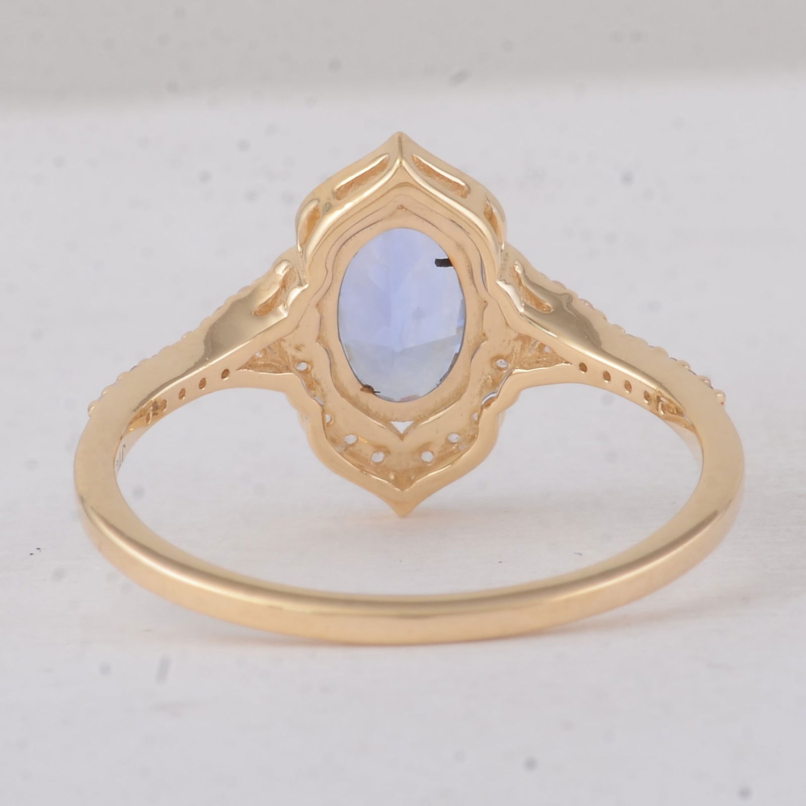 1.13 Ct Oval Sapphire 9K Gold Ring - 4