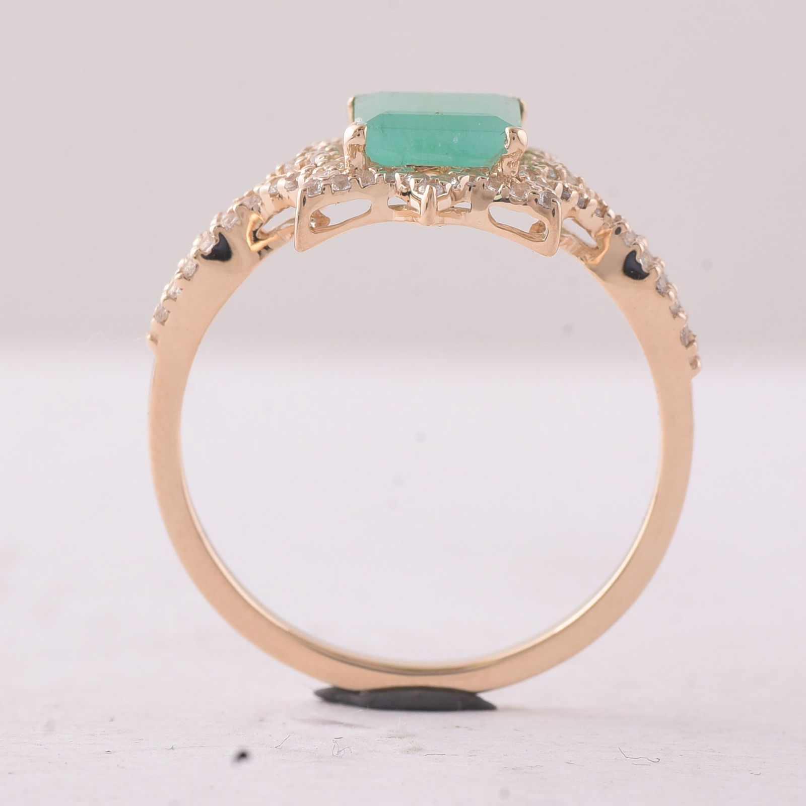 1.15 Ct Square Emerald 9K Gold Ring - 3