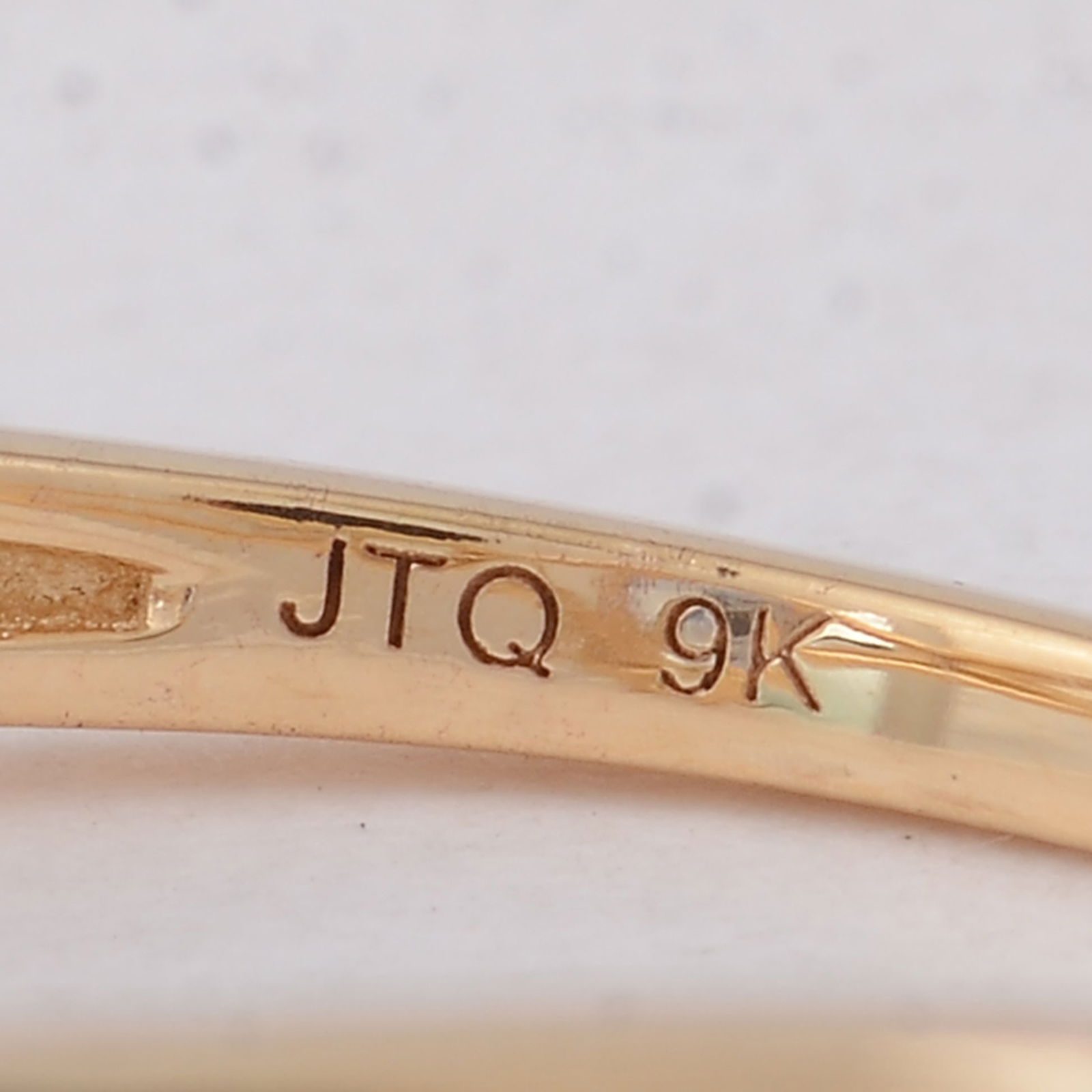 1.16 Ct Oval Sapphire 9K Gold Ring - 5