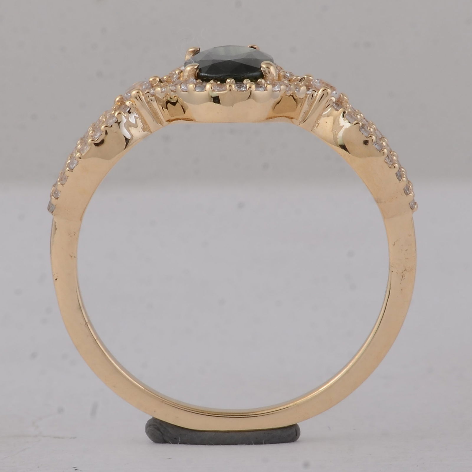 1.21 Ct Oval Blue Sapphire 9K Gold Ring - 4