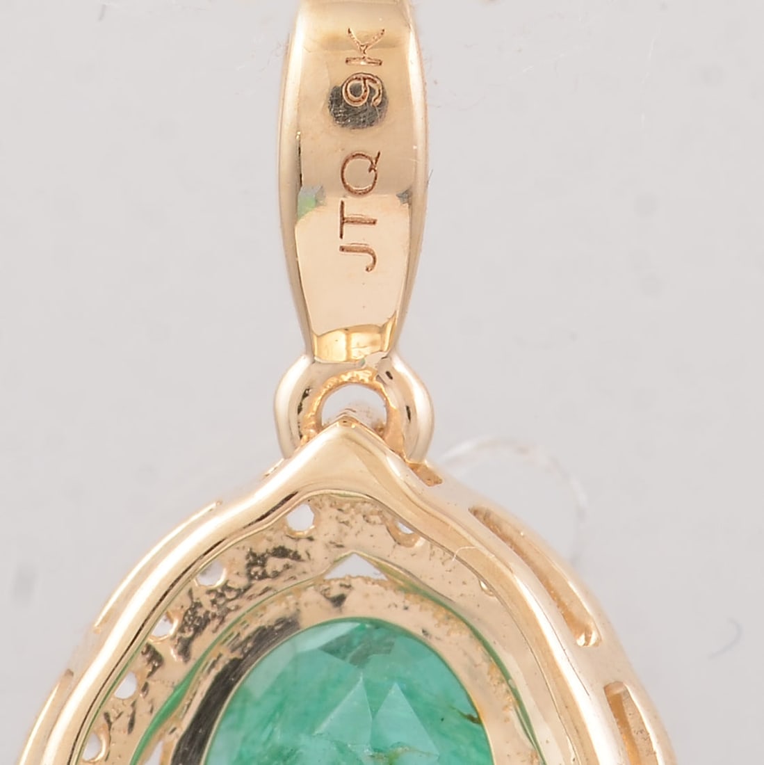1.25 Ct Oval Emerald 9K Gold Pendant - 5