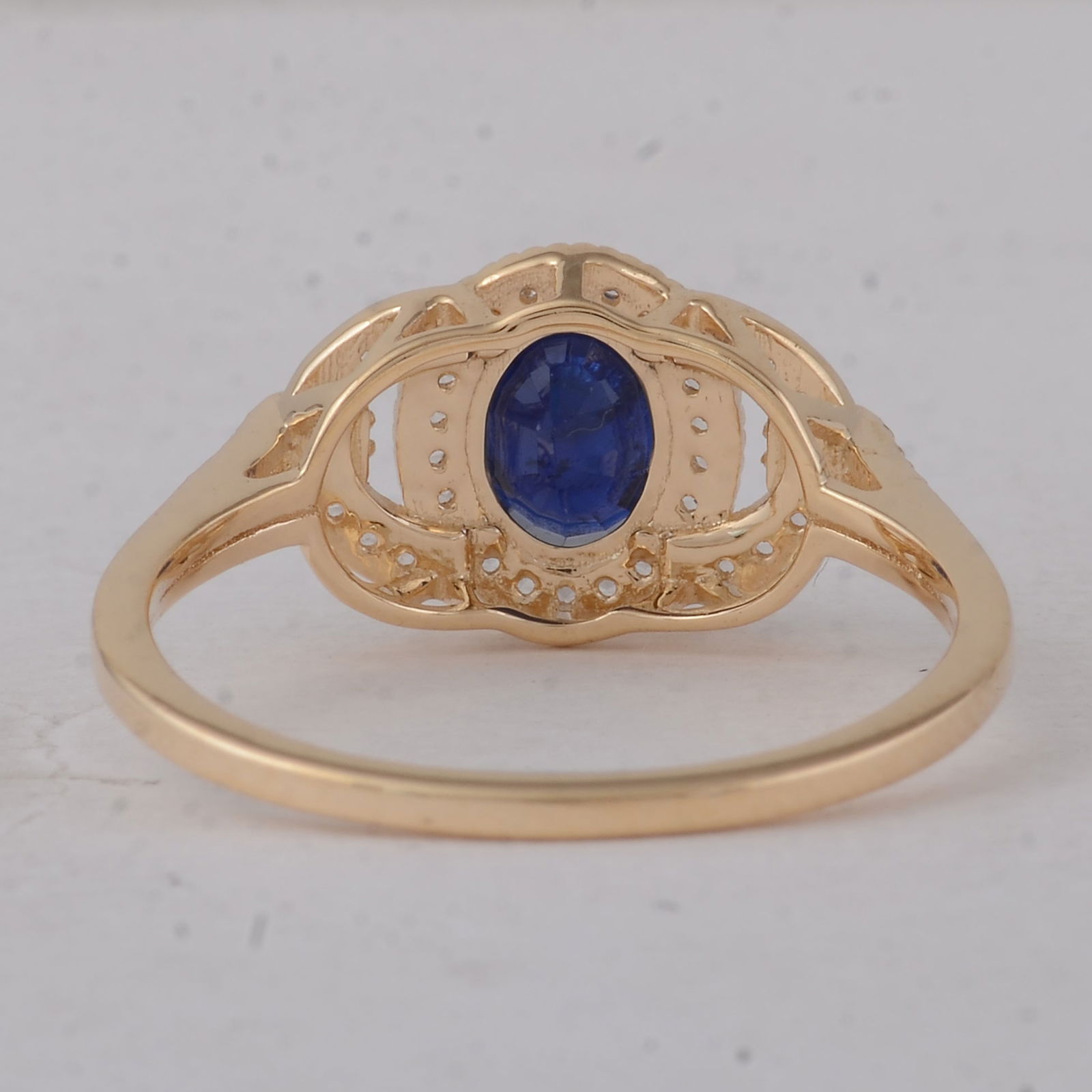 1.32 Ct Oval Blue Sapphire 9K Gold Ring - 3