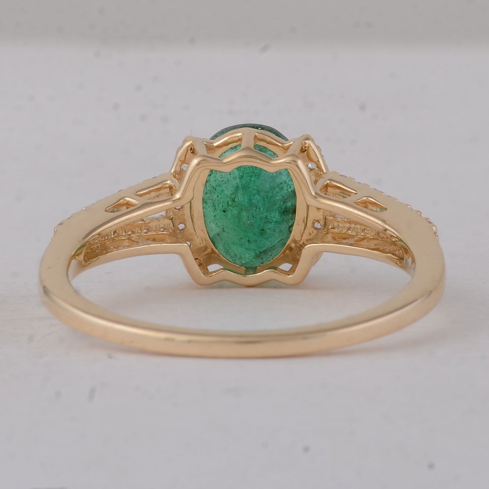 1.39 Ct Oval Emerald 9K Gold Ring - 3