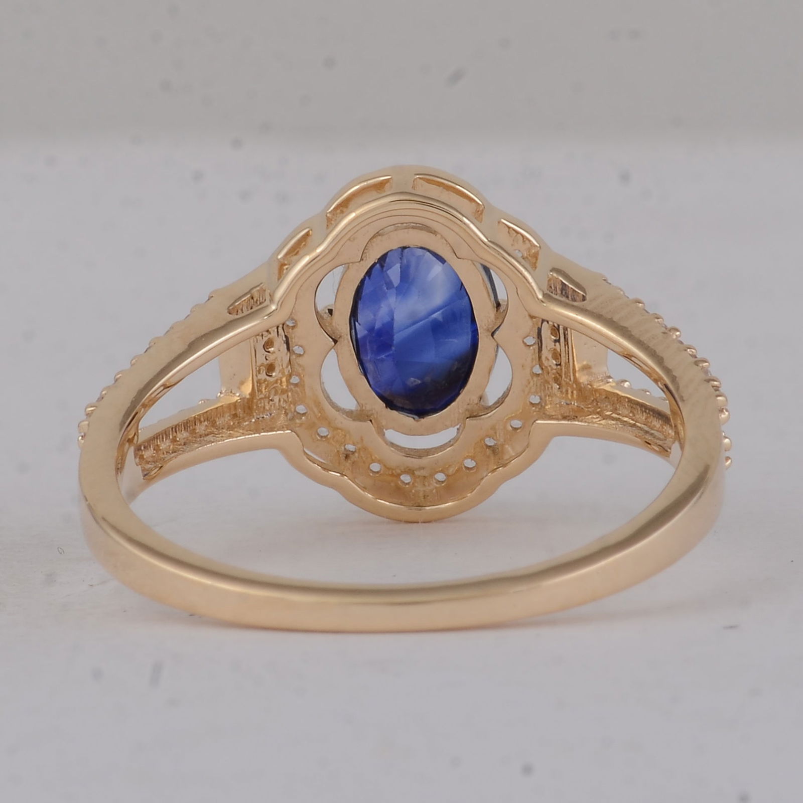 1.42 Ct Oval Sapphire 9K Gold Ring - 3