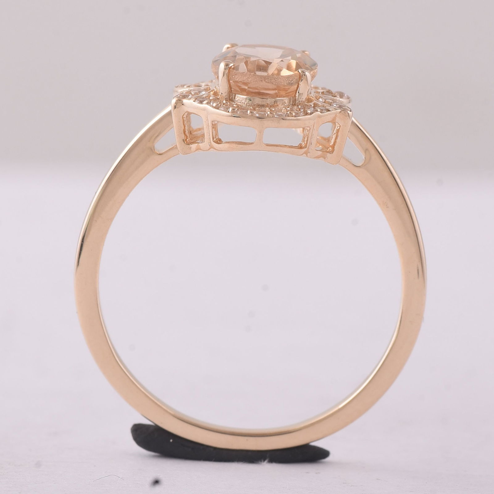 1.42 Ct Oval Tourmaline 9K Gold Ring - 4