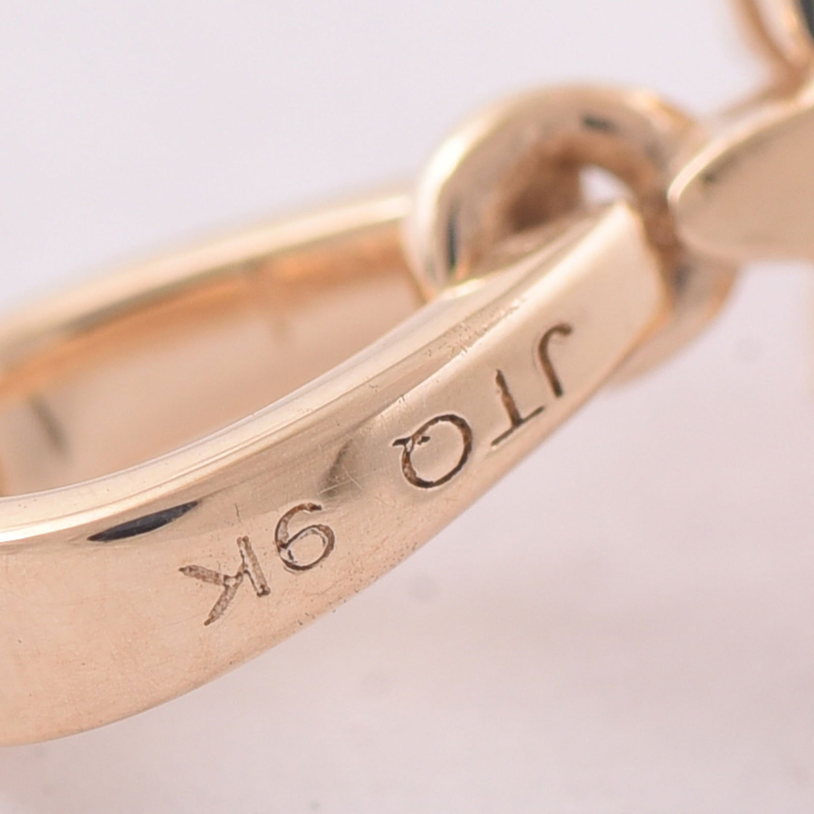 1.44 Ct Cushion Tourmaline 9K Gold Pendant - 5