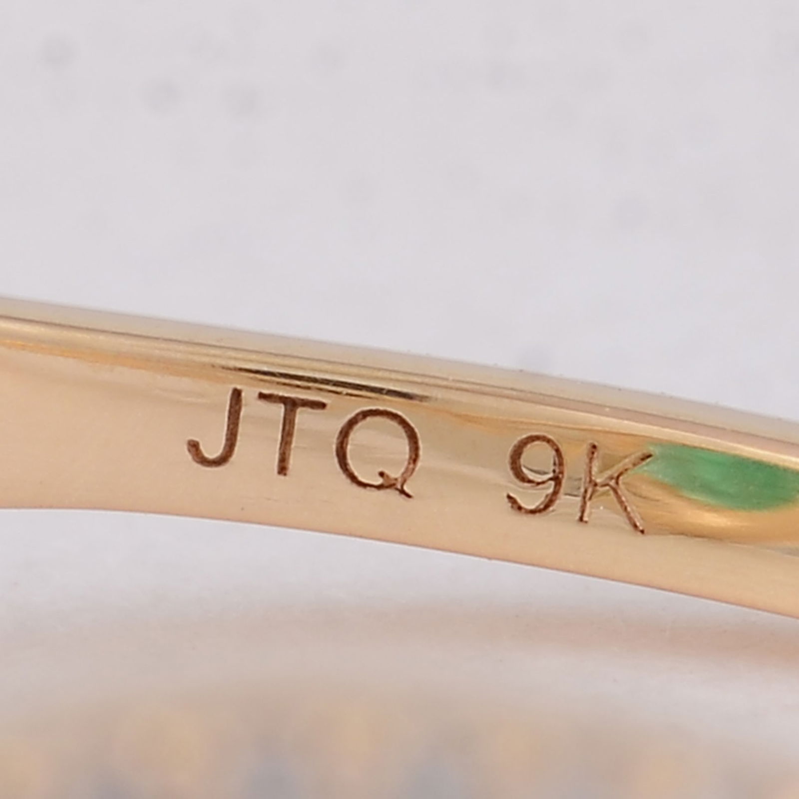 1.44 Ct Oval Emerald 9K Gold Ring - 5