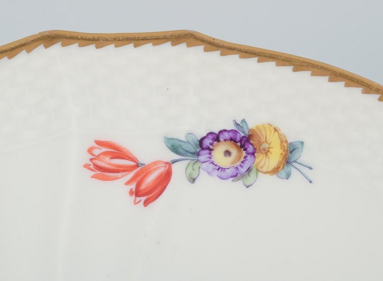 Royal Copenhagen, Saxon Flower, a bowl and a plate. - 7