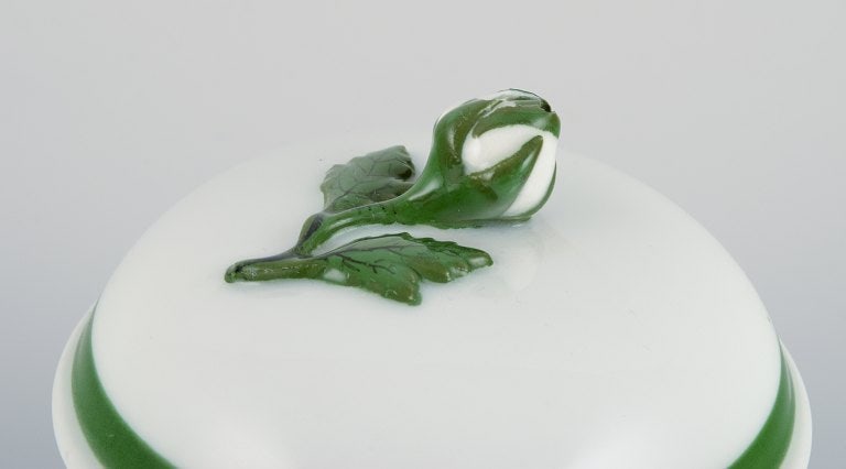 Meissen Green Ivy Vine, sugar bowl and creamer. - 6
