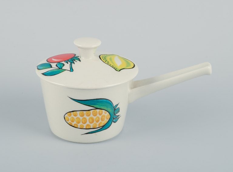 Villeroy & Boch, Luxembourg, three pieces of "Primabella" stoneware, including two dishes and a - 2