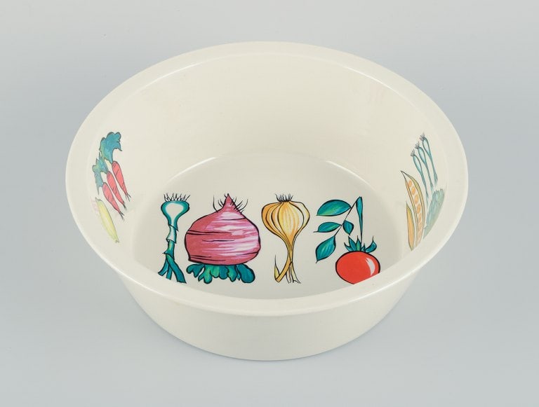 Villeroy & Boch, Luxembourg, three pieces of "Primabella", including a large bowl, a sauce boat, and - 6