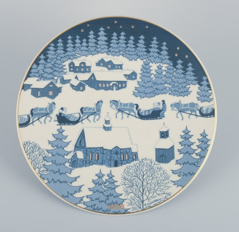 Raija Uosikkinen for Arabia, Finland, a set of six porcelain Christmas plates. Finnish Christmas - 2