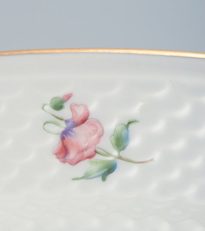 Bing & Grøndahl, Saxon Flower, large oval serving platter. Hand-painated. - 4