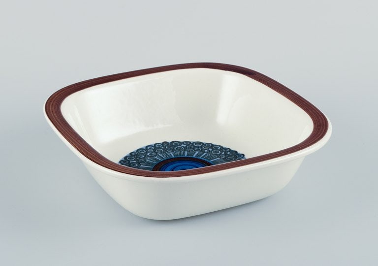 Rörstrand, Sweden, three plates and one bowl in hand-painted "Amanda" retro design. - 2