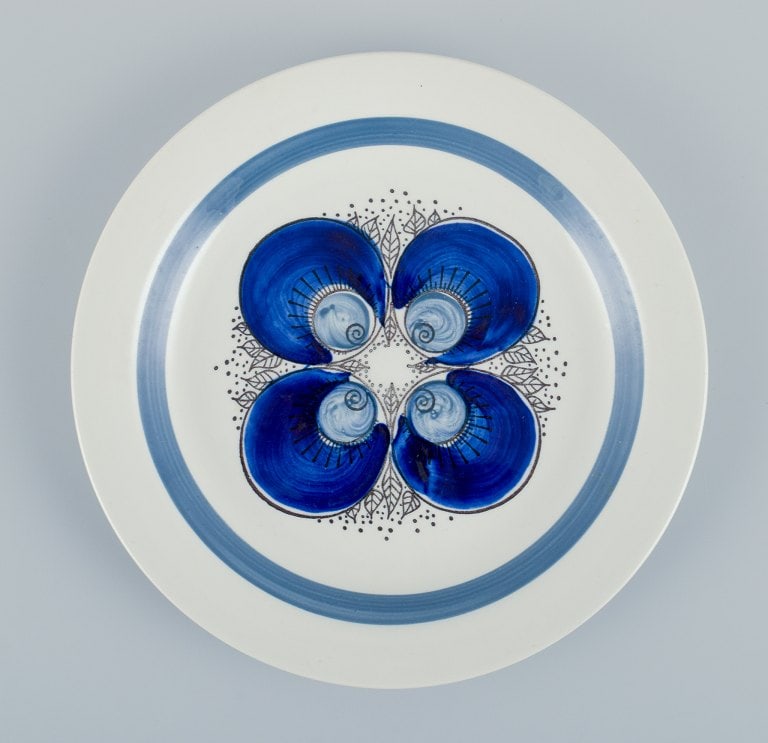 Rörstrand, Sweden, a set of five hand-painted "Iris" plates. - 3