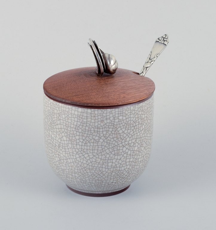 Bing & Grøndahl, marmalade jar in crackle porcelain with wooden lid by Hugo Grün, flower - 2