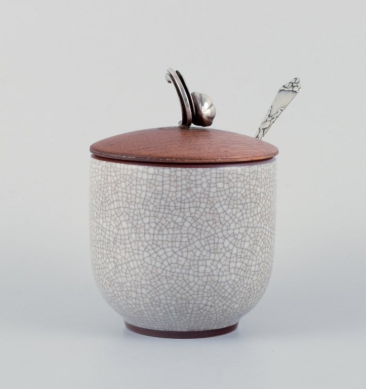 Bing & Grøndahl, marmalade jar in crackle porcelain with wooden lid by Hugo Grün, flower - 3
