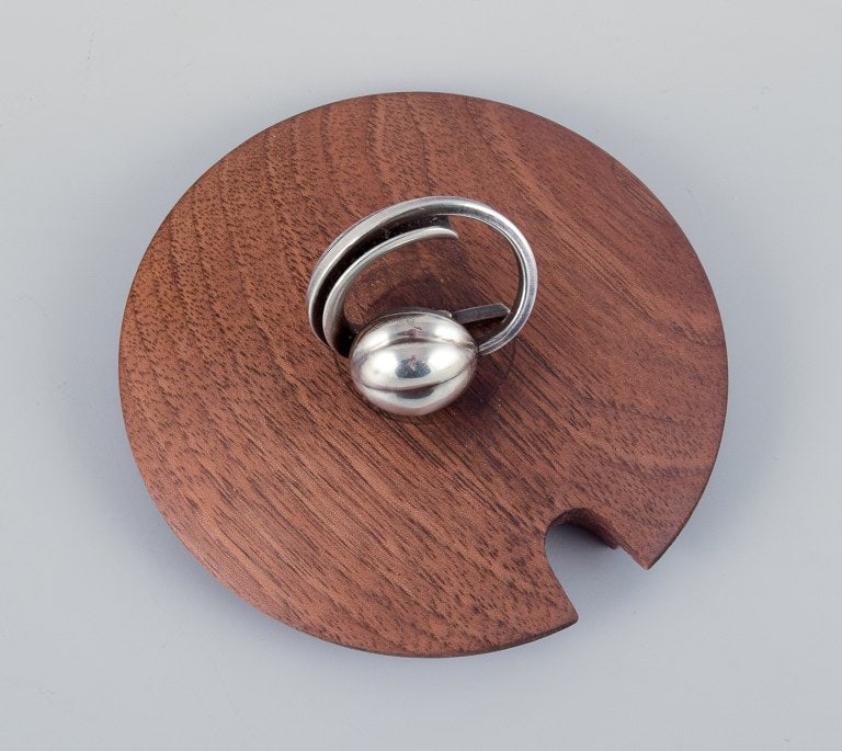 Bing & Grøndahl, marmalade jar in crackle porcelain with wooden lid by Hugo Grün, flower - 8