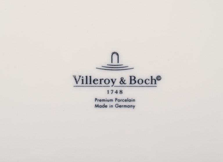 Villeroy & Boch, Luxembourg, two large "Helianthos" porcelain platters. In flower power retro style. - 7