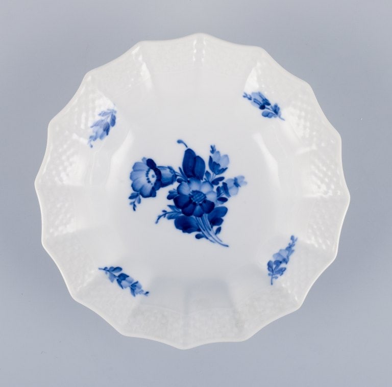 Royal Copenhagen, Blue Flower, hand-painted porcelain dish and bowl. - 5