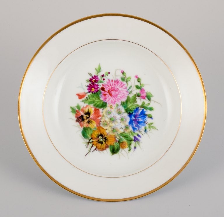 Bing & Grøndahl, four deep plates in porcelain hand-painted with polychrome flowers and gold - 3