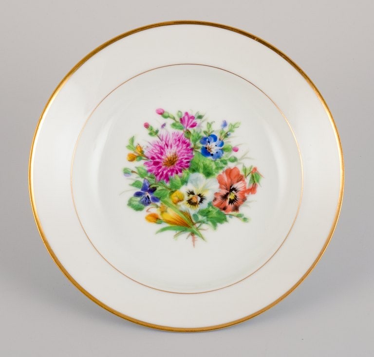 Bing & Grøndahl, four deep plates in porcelain hand-painted with polychrome flowers and gold - 4