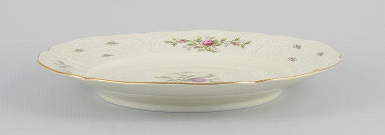 Rosenthal, Germany. "Sanssouci", round cream colored serving dish decorated with flowers and gold. - 2