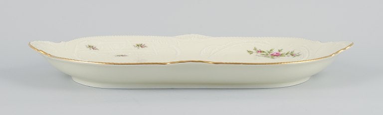 Rosenthal, Germany. "Sanssouci", large cream colored serving dish decorated with flowers and gold - 3