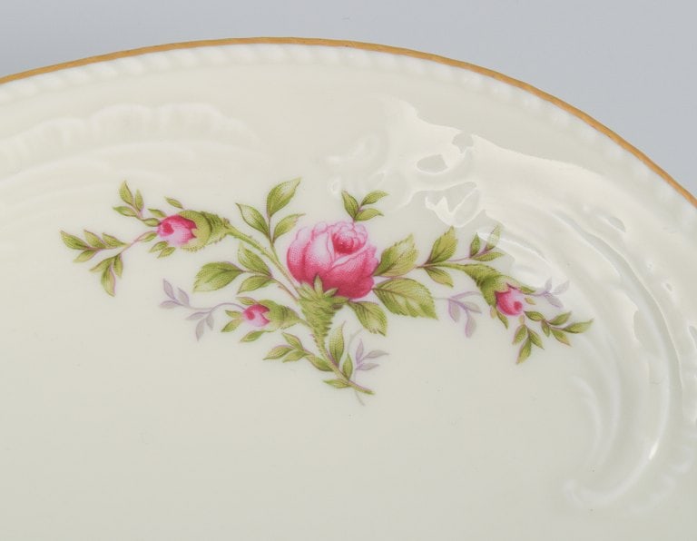 Rosenthal, Germany. "Sanssouci", large cream colored serving dish decorated with flowers and gold - 5