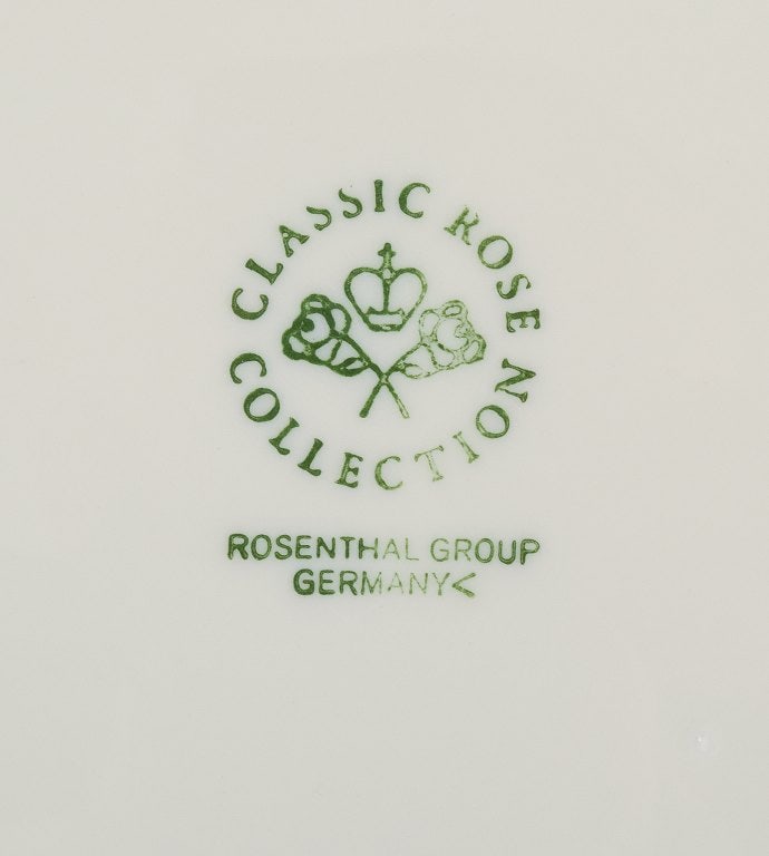 Rosenthal, Germany. "Sanssouci", four cream colored plates decorated with flowers and gold - 5