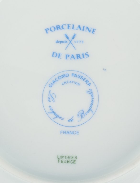 Giacomo Passera for Porcelaine de Paris - "Les voyages de Bougainville". - 4