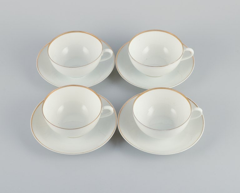 Rosenthal, Germany, a set of four large teacups and matching porcelain saucers. Thin white porcelain - 2