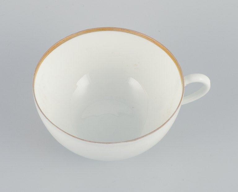 Rosenthal, Germany, a set of four large teacups and matching porcelain saucers. Thin white porcelain - 5