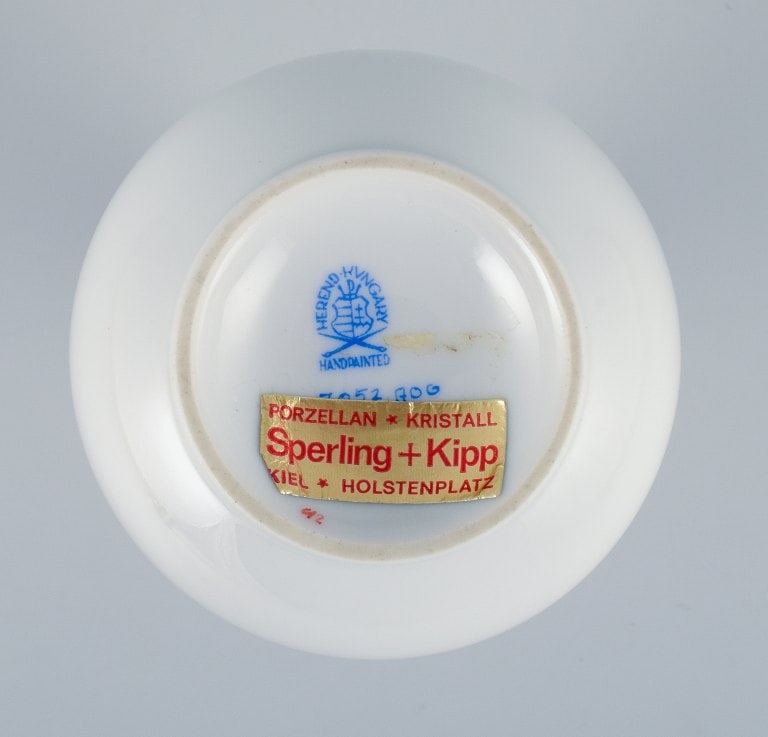 Herend, Hungary, porcelain vase, hand painted with orange flowers. - 4