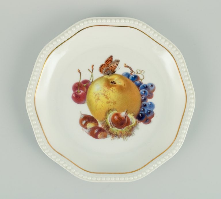 Rosenthal, Germany, six plates hand painted with fruits, butterflies and gold decoration. - 5