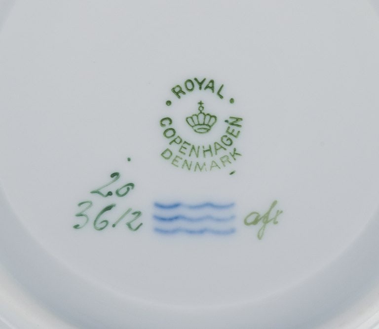 Royal Copenhagen Flora Danica boullion cup with saucer in hand-painted porcelain with branch-shaped - 4