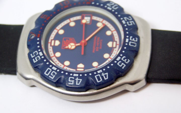 Ladies S/Steel TAG HEUER PROFESSIONAL 200 Watch 370.513 * Good Condition - 10