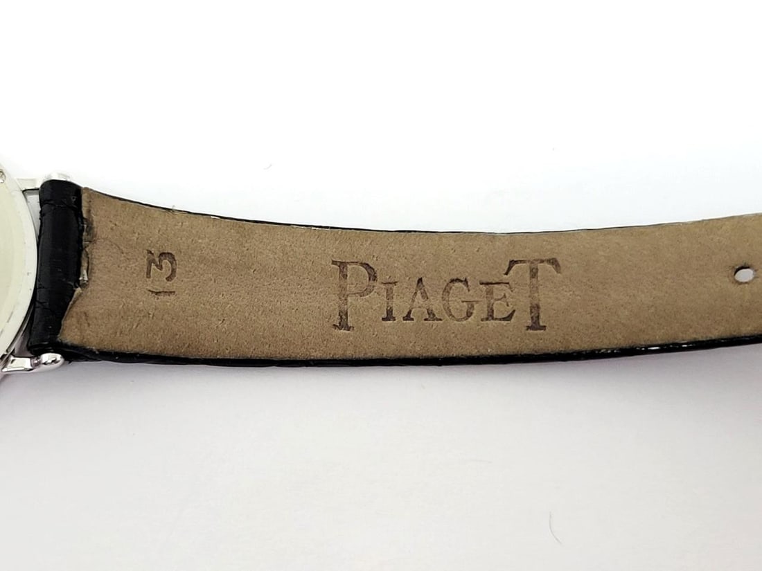 Solid 18k White PIAGET Ladies Watch Ref 8711 with 18k Whie Gold Buckle* EXLNT - 9