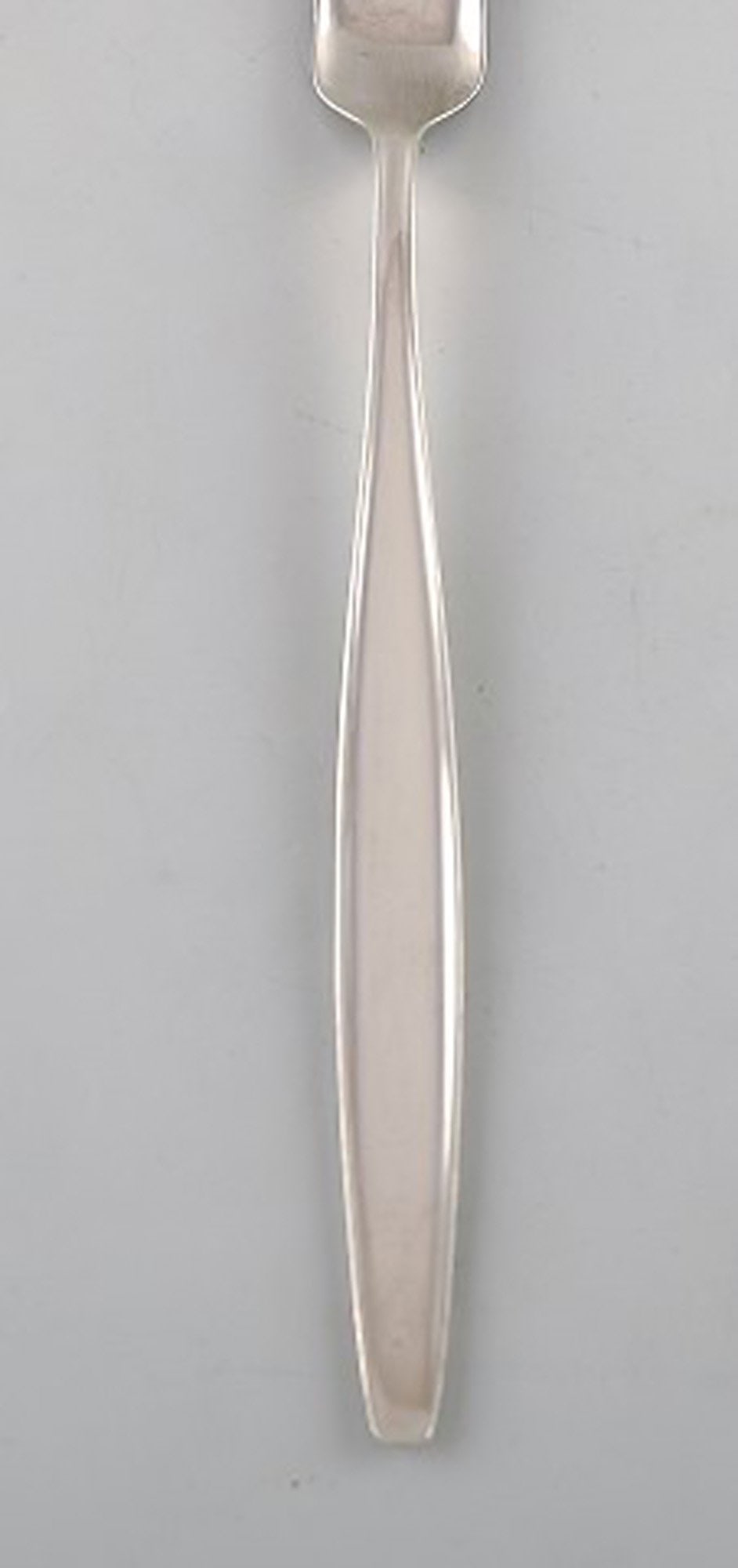 Tias Eckhoff for Georg Jensen. "Cypress" large cold meat fork in sterling silver. - 2