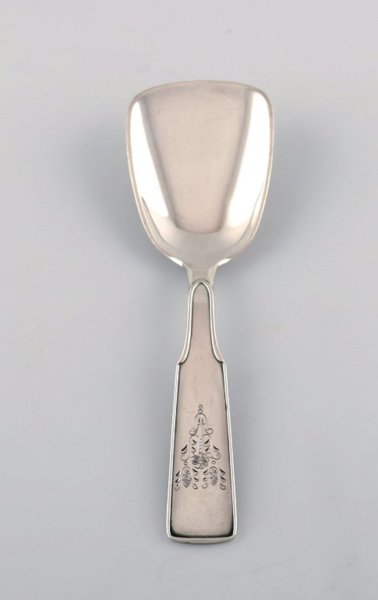 Hans Hansen silverware number 2. Sugar spoon in all silver. (1 of 4)