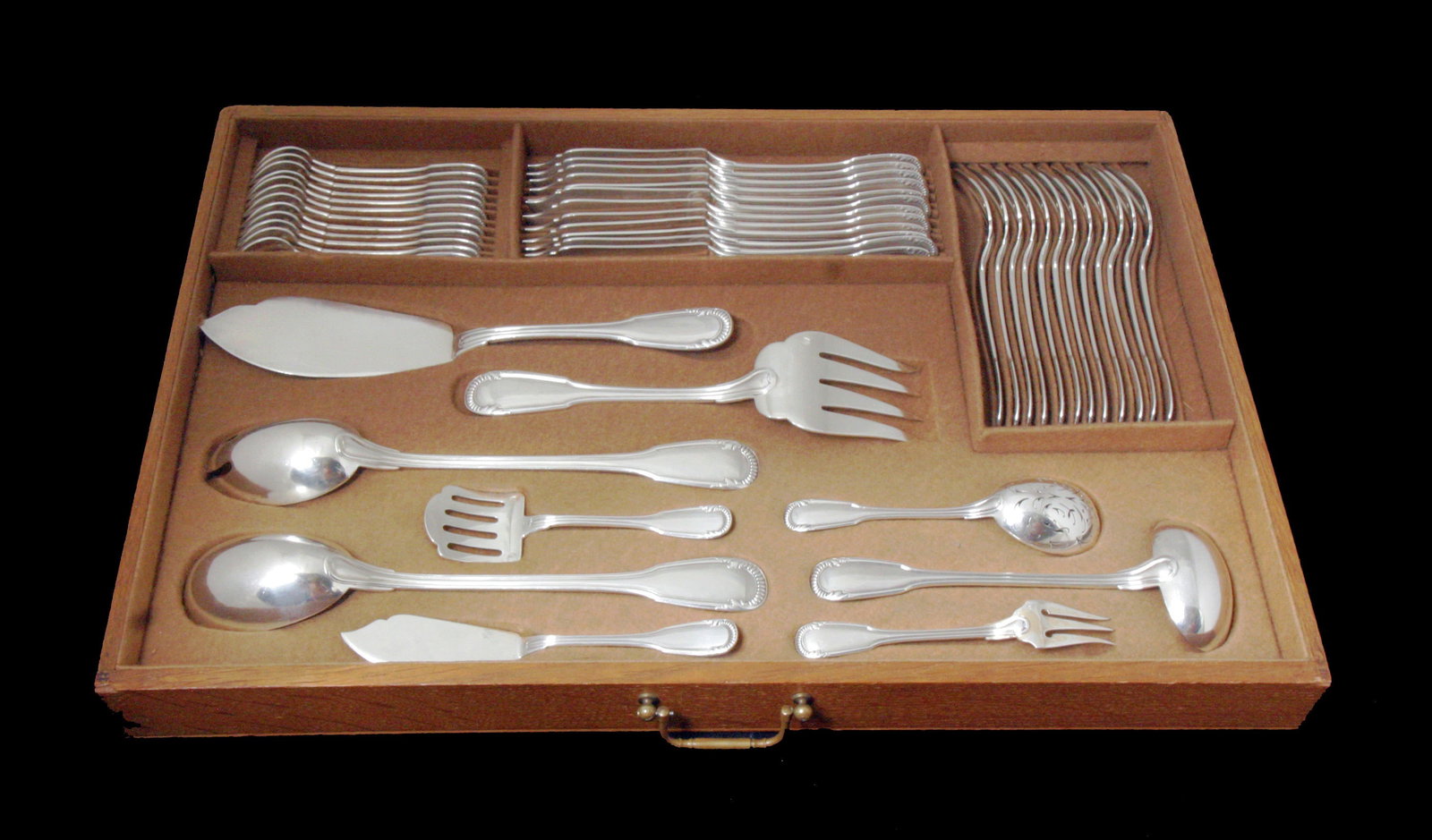 SAVARY & FILS 182pc FRENCH 950 STERLING SILVER FLATWARE SET, 26 SERVING PIECES + CHEST 1850-1899 - 18