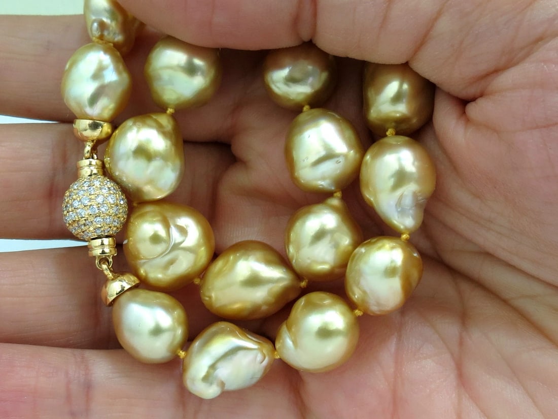 18KT 16.6M NATURAL SOUTH SEA GOLDEN PEARLS NECKLACE 1.50CT DIAMOND CLASP** - 2