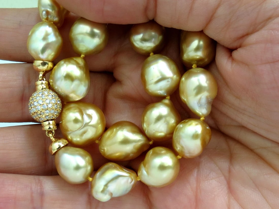 18KT 16.6M NATURAL SOUTH SEA GOLDEN PEARLS NECKLACE 1.50CT DIAMOND CLASP** - 3
