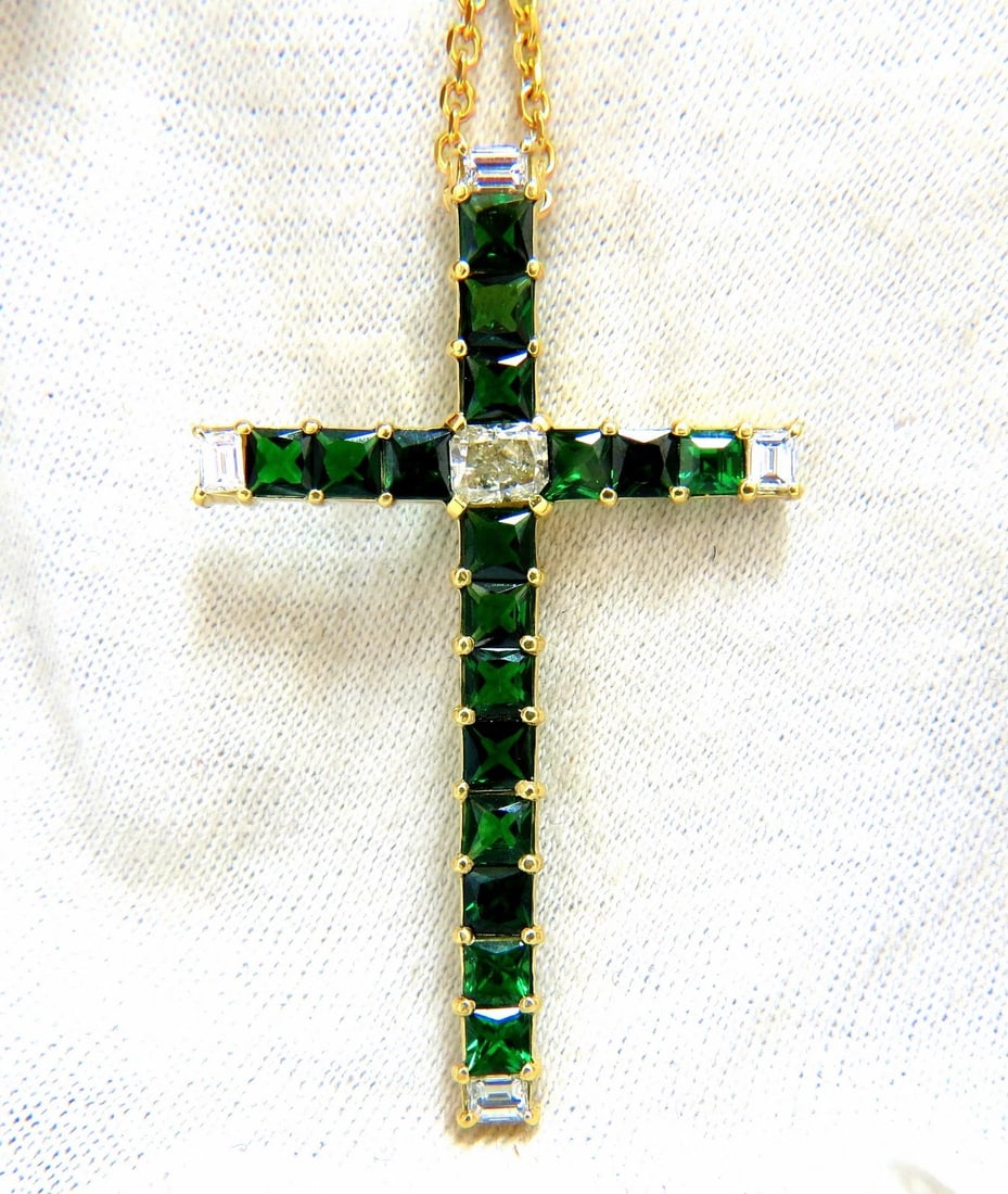 9.54ct natural diamonds & vivid green tsavorite cross 18kt & chain ** - 2