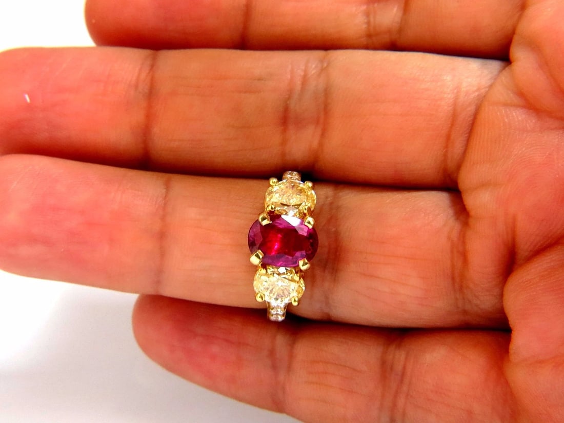 GIA Certified 4.53ct natural No Heat red ruby diamonds ring 18kt fancy yellows+ - 5