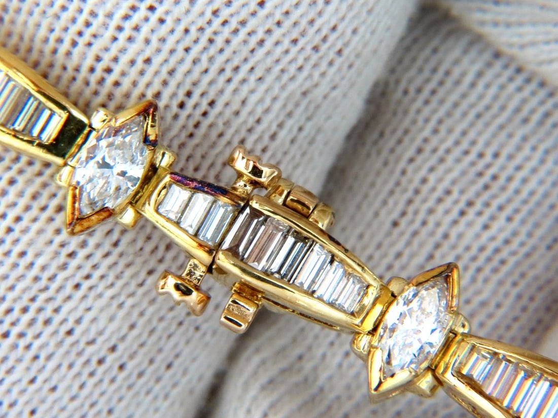 6.00ct baguettes marquise diamond tennis bracelet 18kt g/vs** - 3