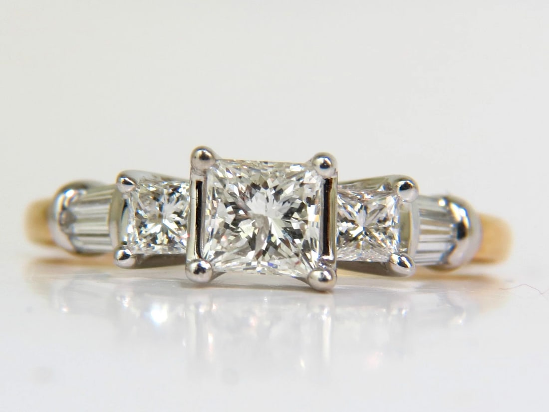 1.30CT CLASSIC PRINCESS NATURAL DIAMOND RING 14KT I/SI-2+ - 2