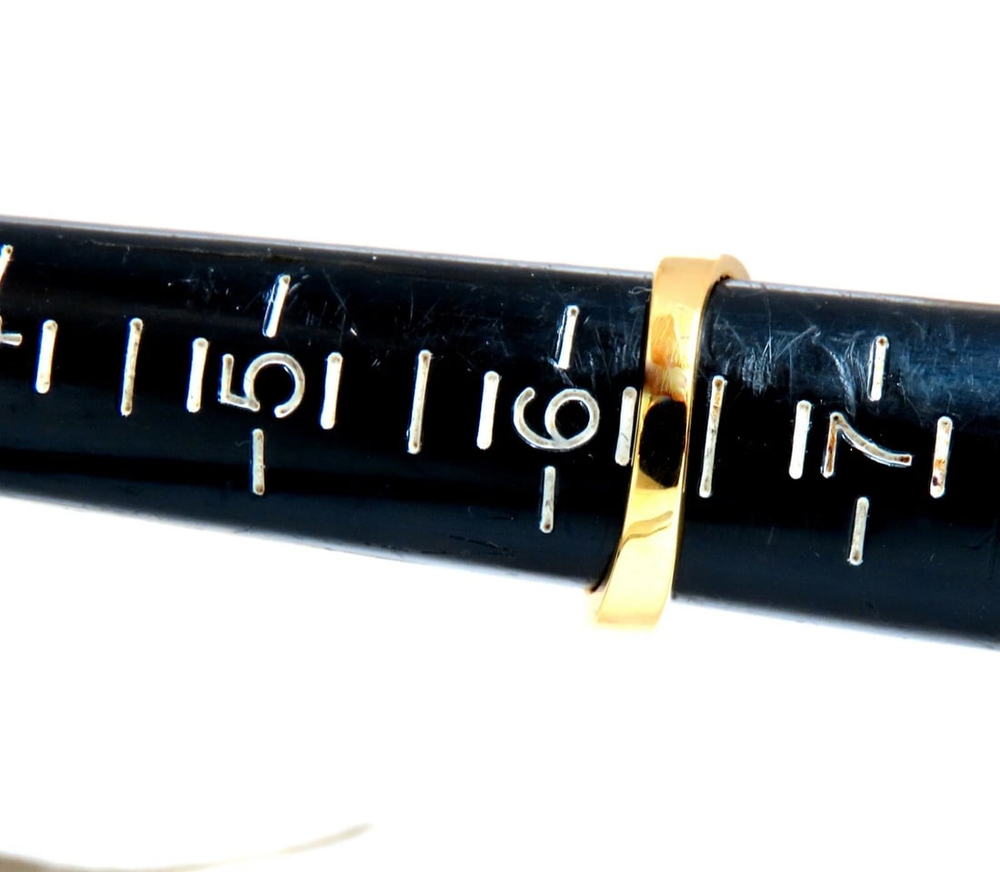 1.10ct. Natural Marquise Diamonds Cluster Ring 18kt Baguette Accents - 9