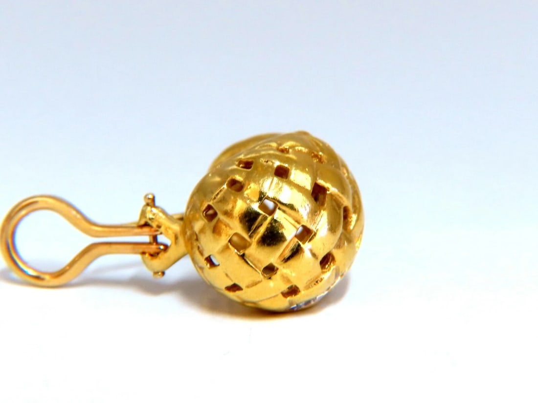 Basket weave natural 1.50ct diamond clip earrings 18kt** - 5