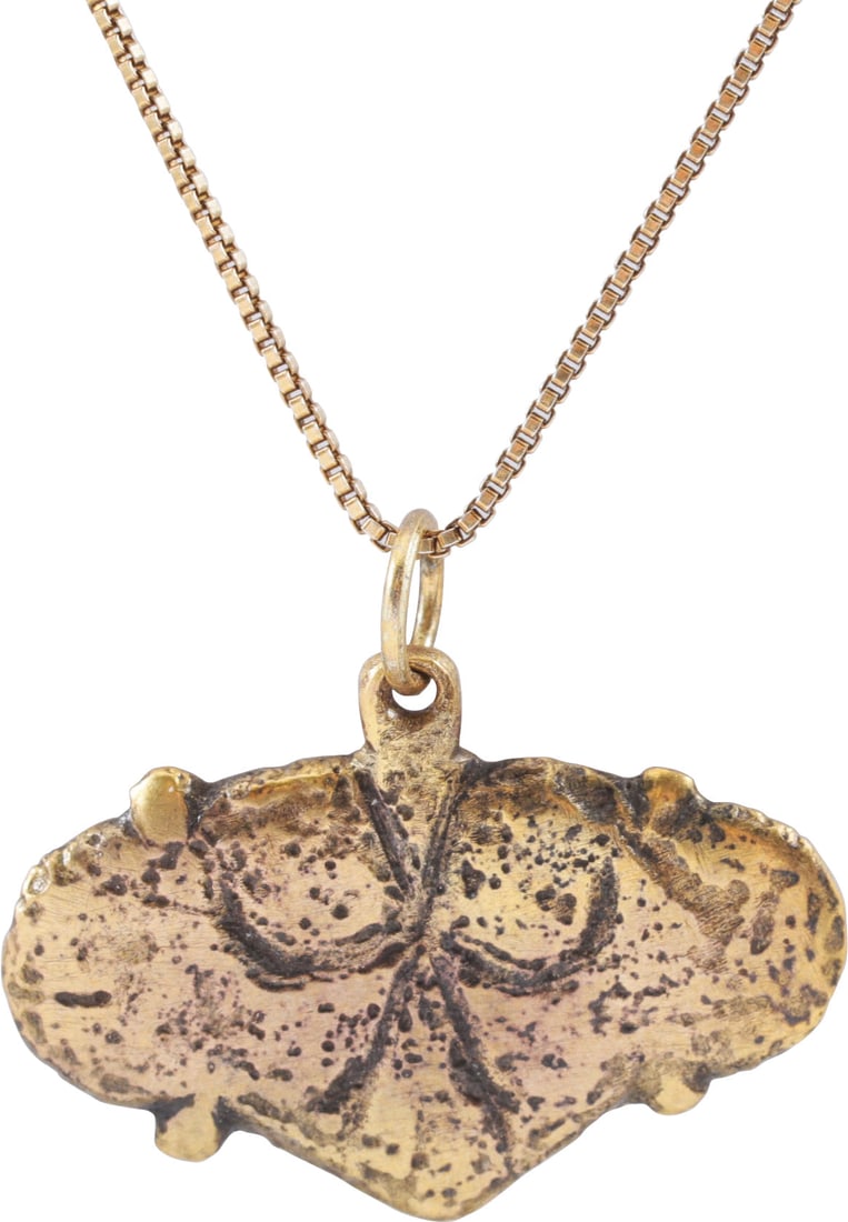 VIKING HEART PENDANT NECKLACE C.850-1050 AD (1 of 4)